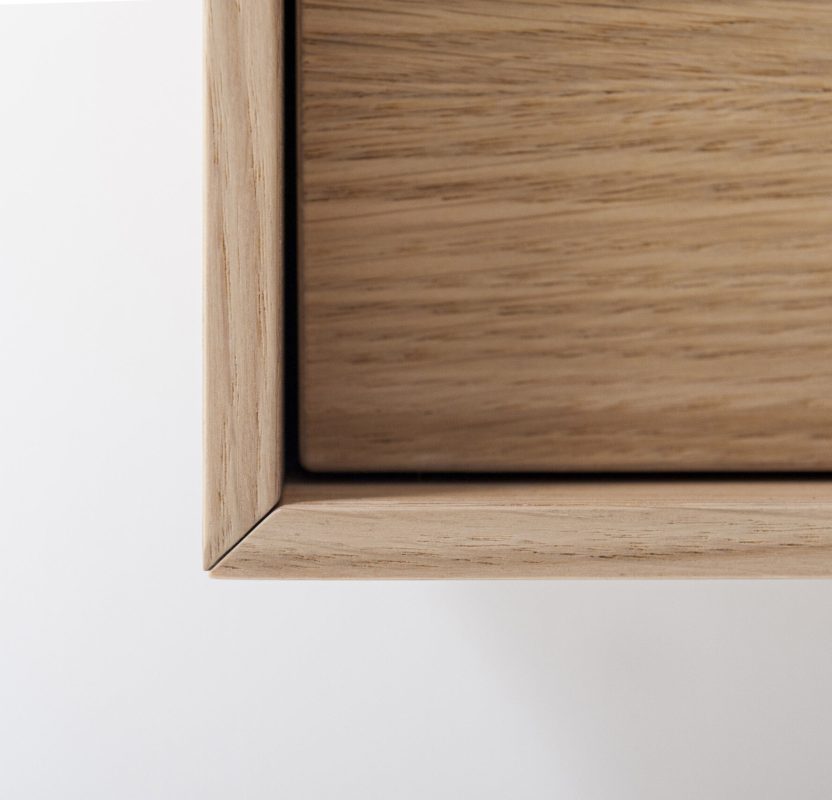 Carre vannitoamööbel